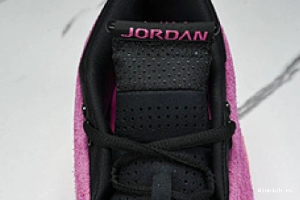 LOW JORDAN SHOCKING (W) PINK RETRO 14 1012